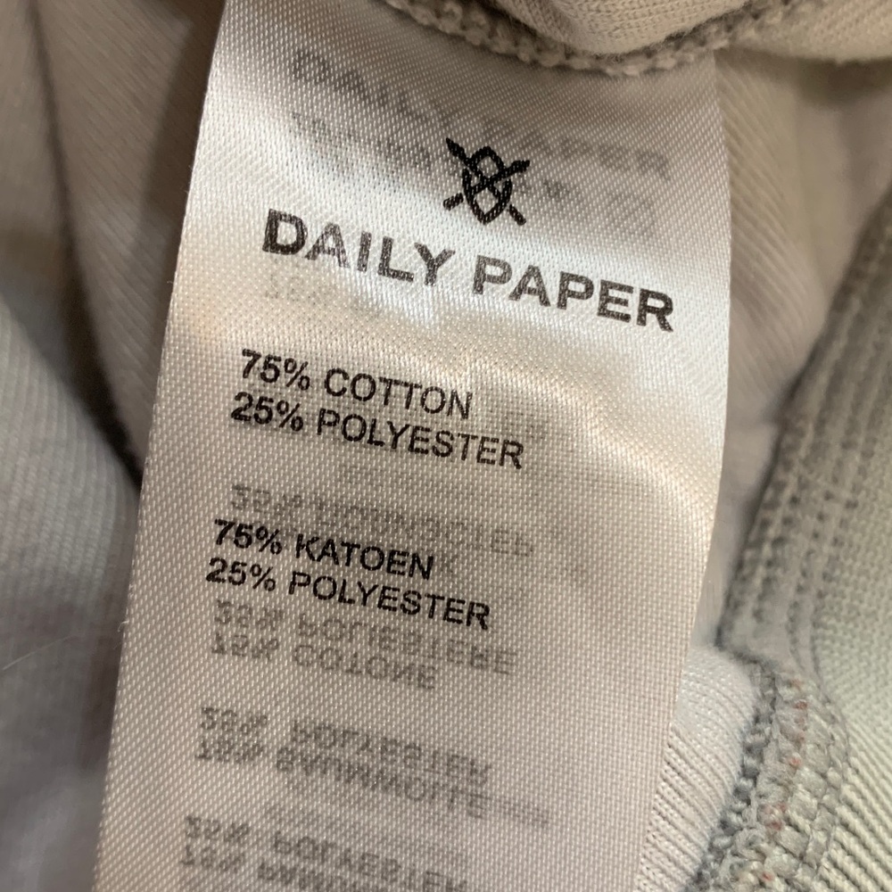 $138 Brand New Revolve Daily paper hoodie XL - Picture 14 of 14